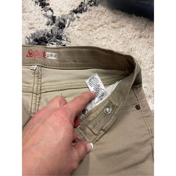 True Craft Super stretch khaki shorts, boys 14 - Picture 5 of 7
